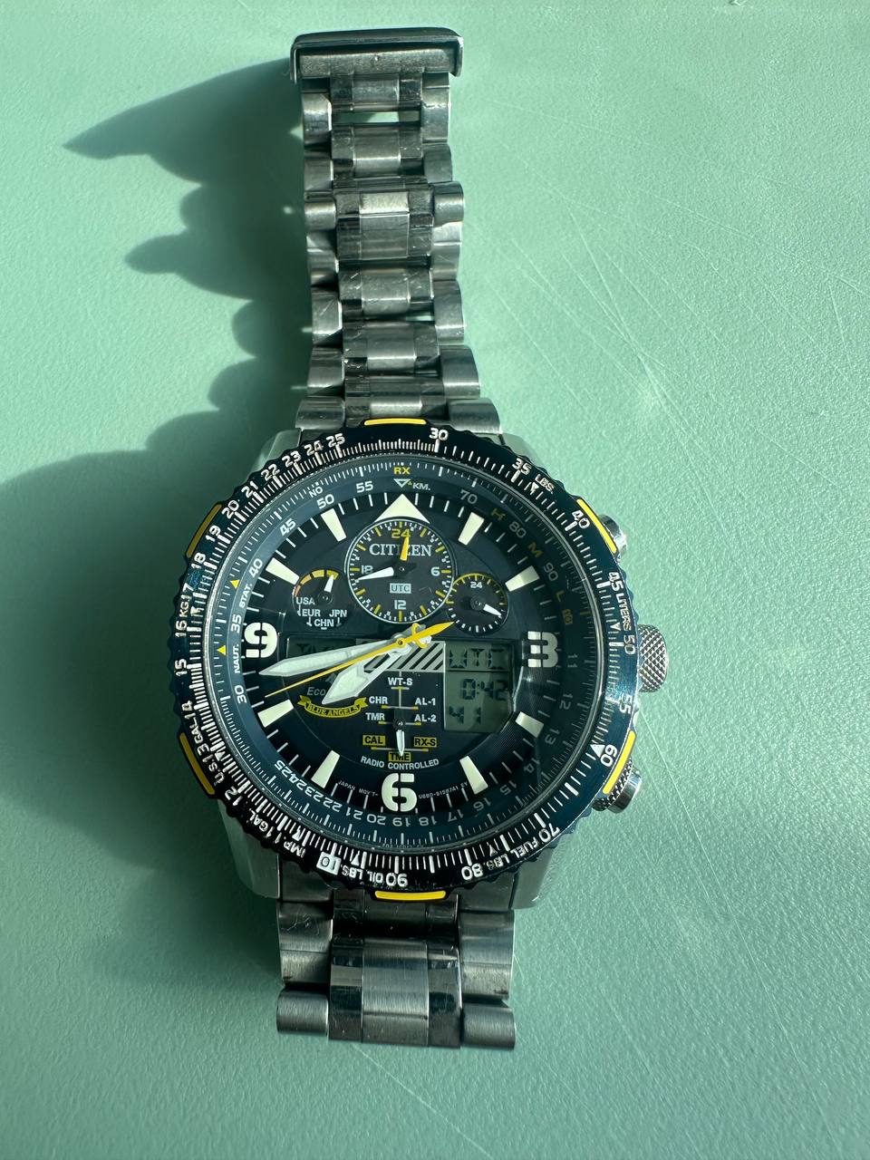 watches visual 11